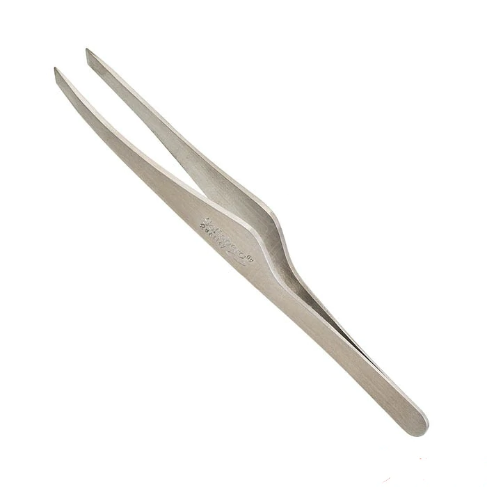 SOLINBERG PROFESSIONAL SLANTED EYEBROW TWEEZER (hand sharpened)